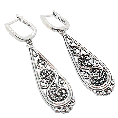 Teardrop Design 925 Sterling Silver Earring 20004 